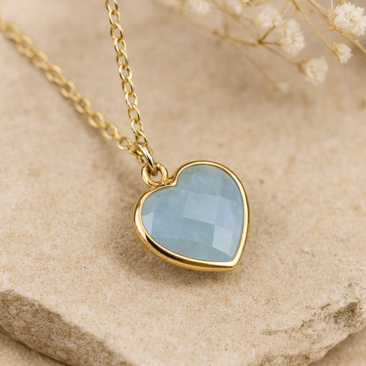 Wisiorek w kształcie serca z akwamaryną