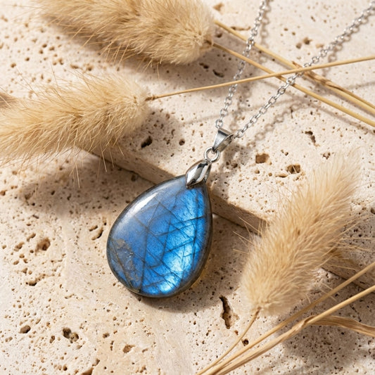 Wisiorek Ochrona intuicyjna z labradorytu